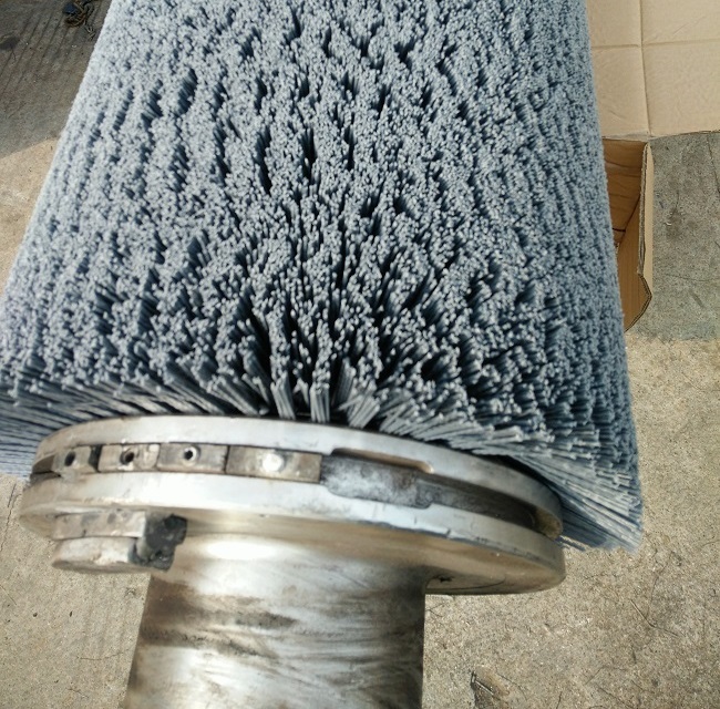 磨料刷絲加工製作完成的(de)效果圖片